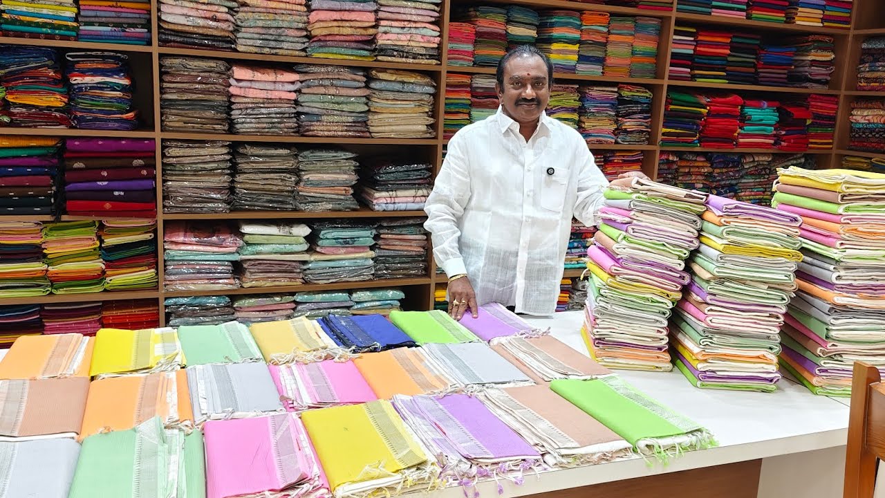 మంగళగిరి పట్టు చీరలు తో పాటుగా ప్యూర్ కాటన్ చీరలు కేవలం 400 రూపాయలు