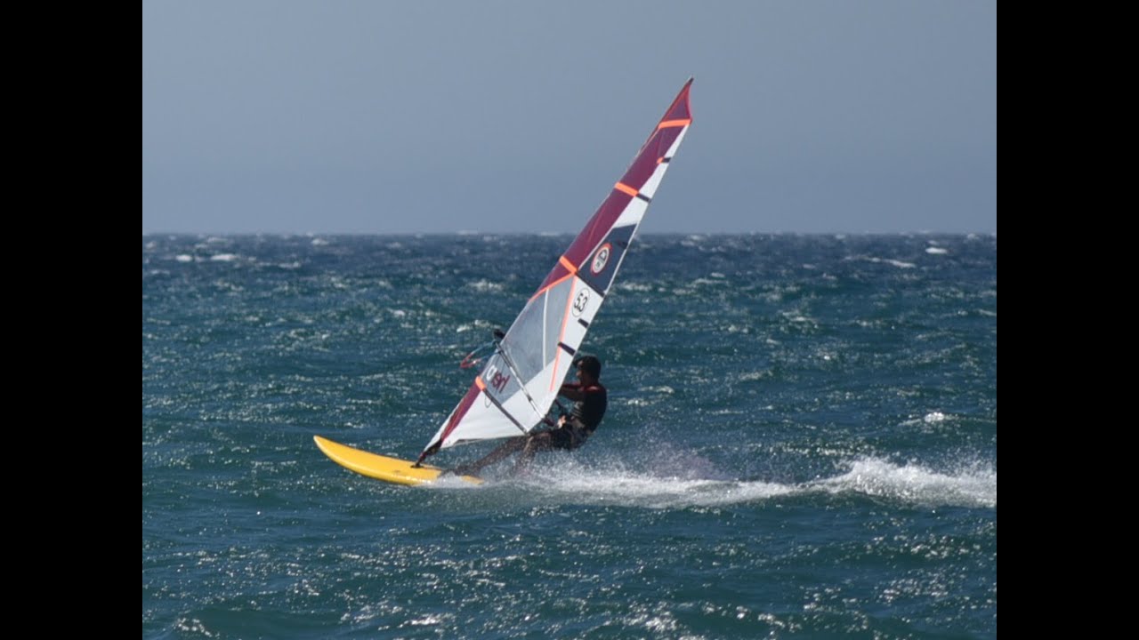 Windsurf en Torre de Benagalbón, Málaga.