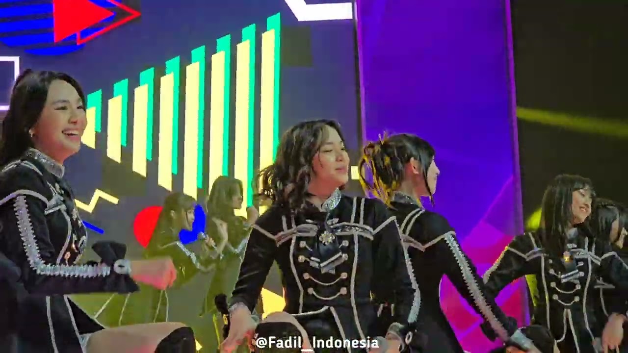 JKT48 - Heavy Rotation - KONSER OPENING EURO 2024 - STUDIO RCTI+