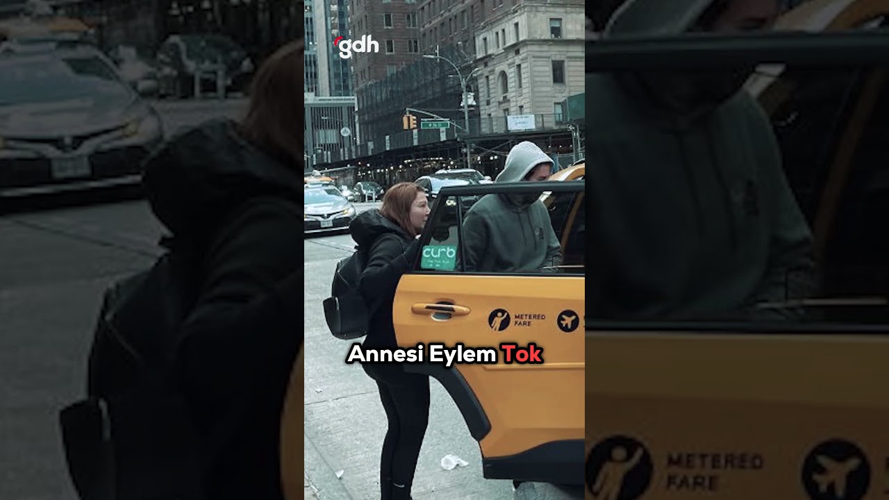 ABD'ye ka&ccedil;an Timur ve annesi Eylem Tok New York'ta g&ouml;r&uuml;nt&uuml;lendi