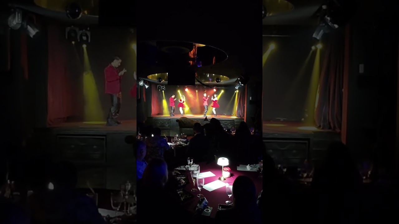 TeamLeip Cabaret Show Four Dancers 