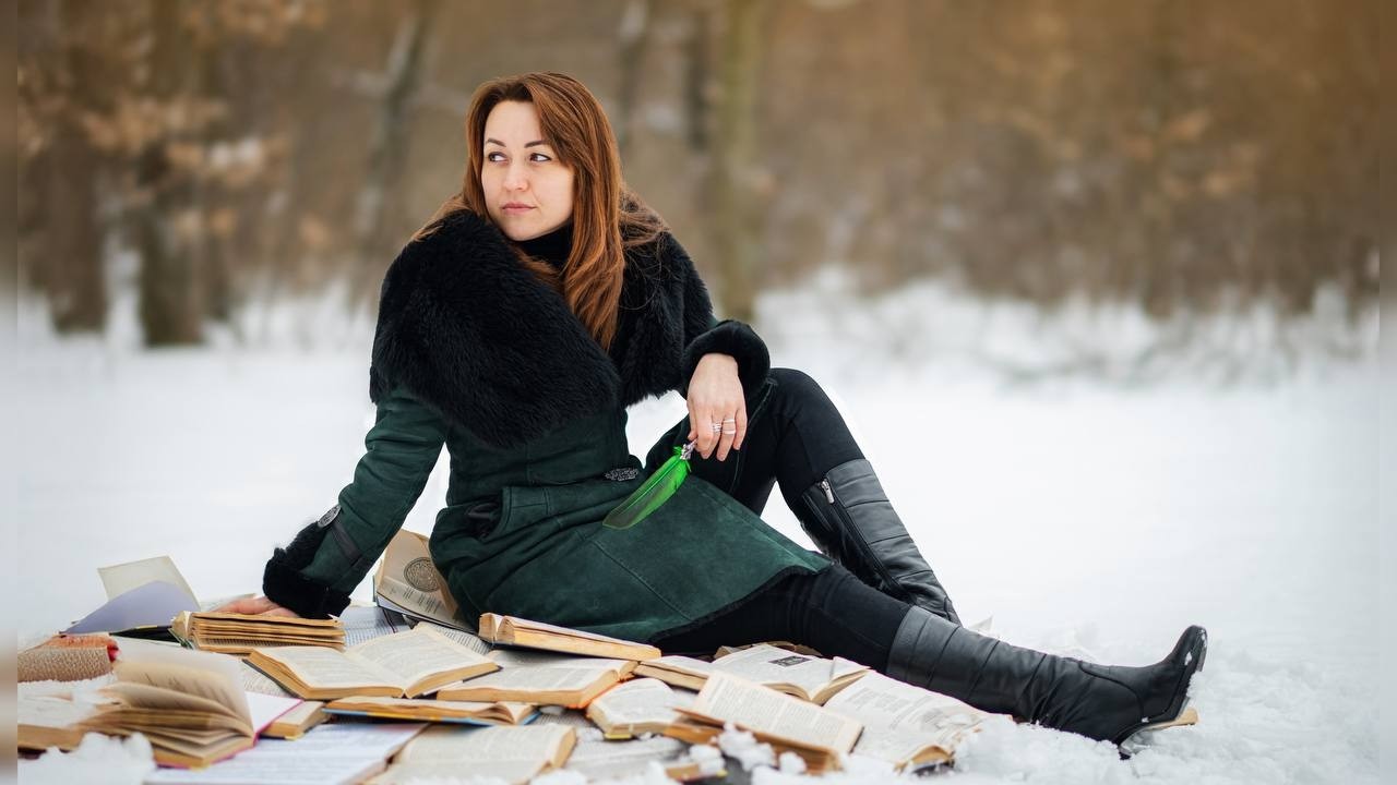 Аліна Червоноока. І ДЕНЬ - НЕ ДЕНЬ... Зі збірки поезій та новел 