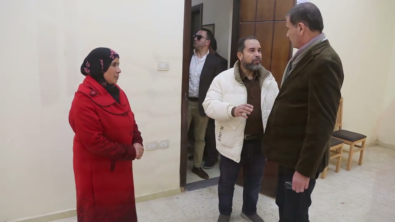 وزير الزراعة في قلب حقول الفيوم