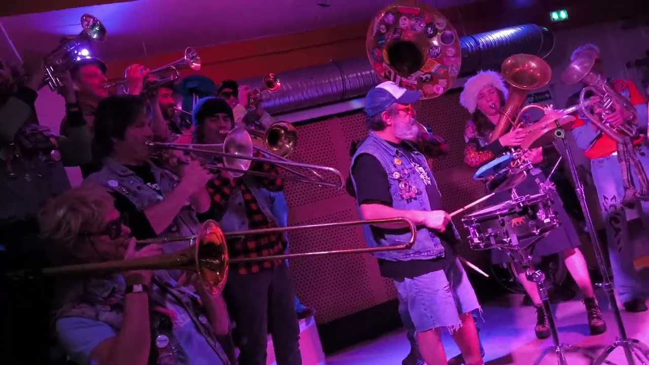 VID 20260213 213623  Fanfare Boula Matari
