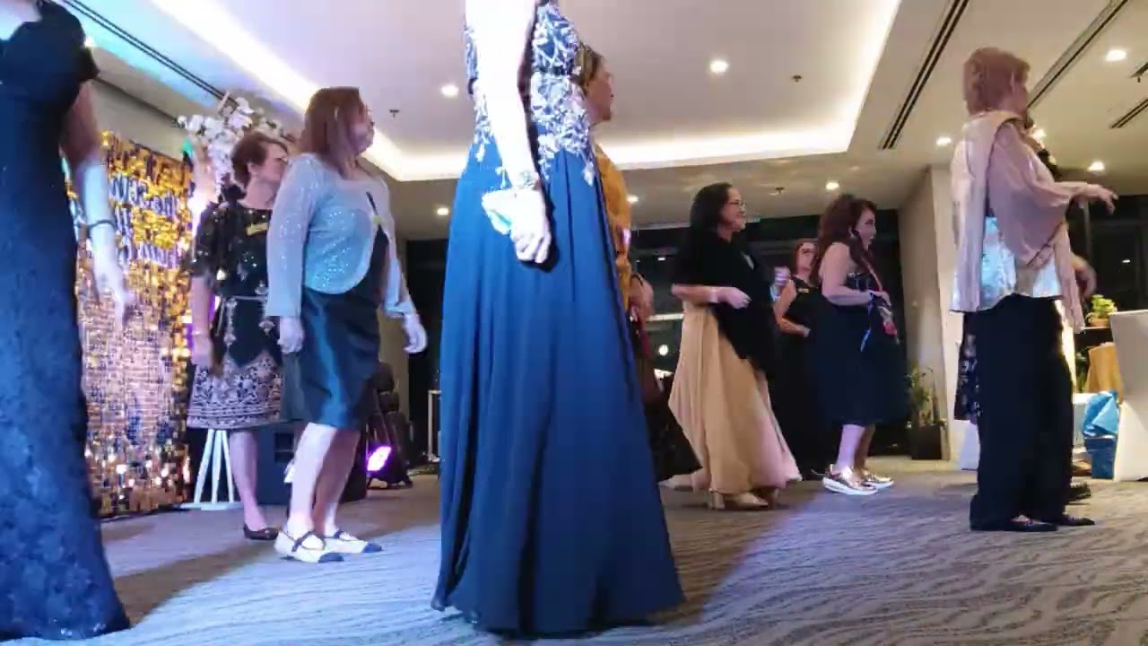 50th alumni homecoming CEU GDLMC batch 76,dance likes nobody's watching