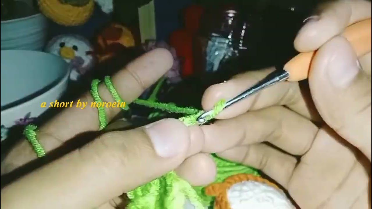 Keychain Daun Semanggi