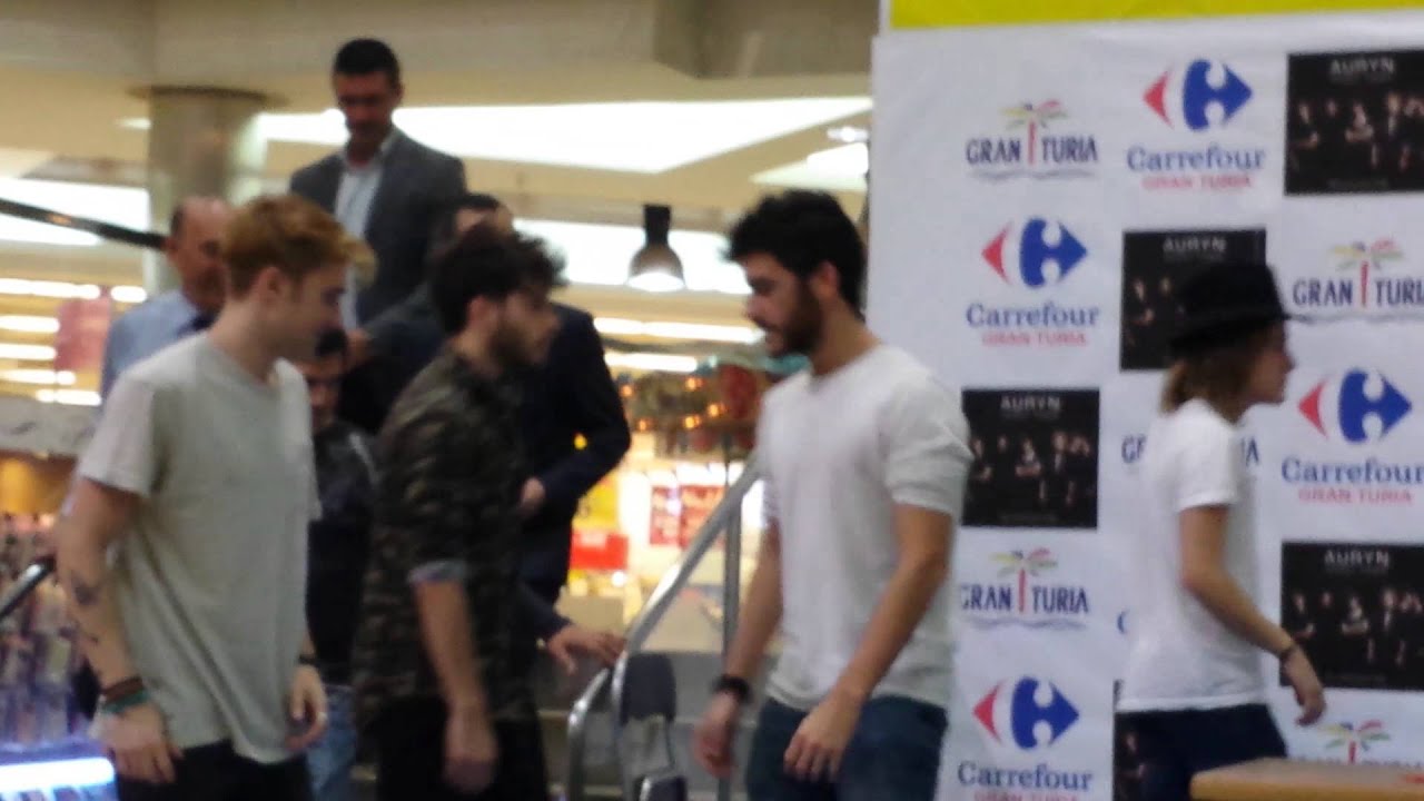 FIRMA DE DISCOS AURYN EN GRAN TURIA 9/12/2015