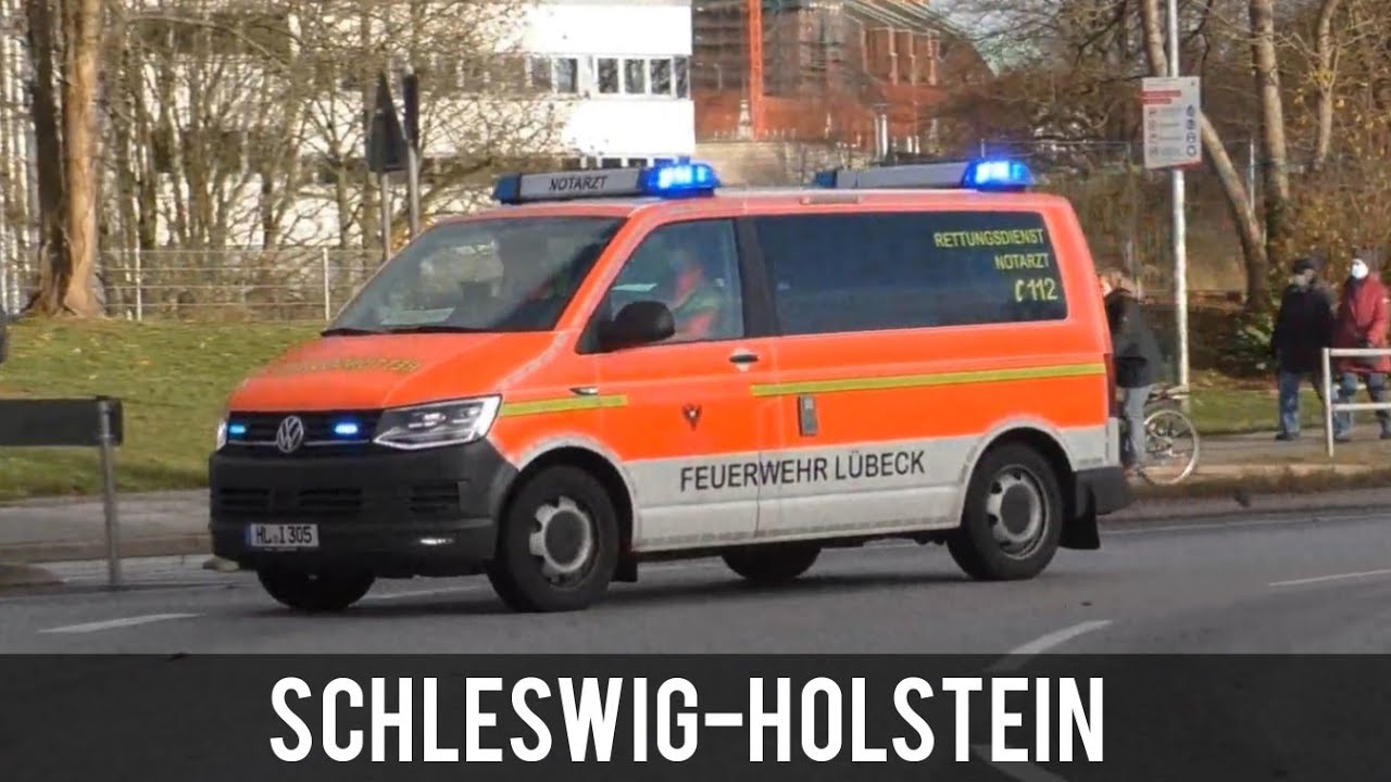 Alarmfahrten am Lübecker HBF - Rettungsdienst und Polizei