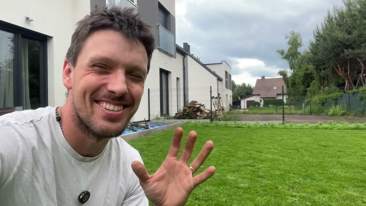 Jak usunąć chwasty z trawnika?