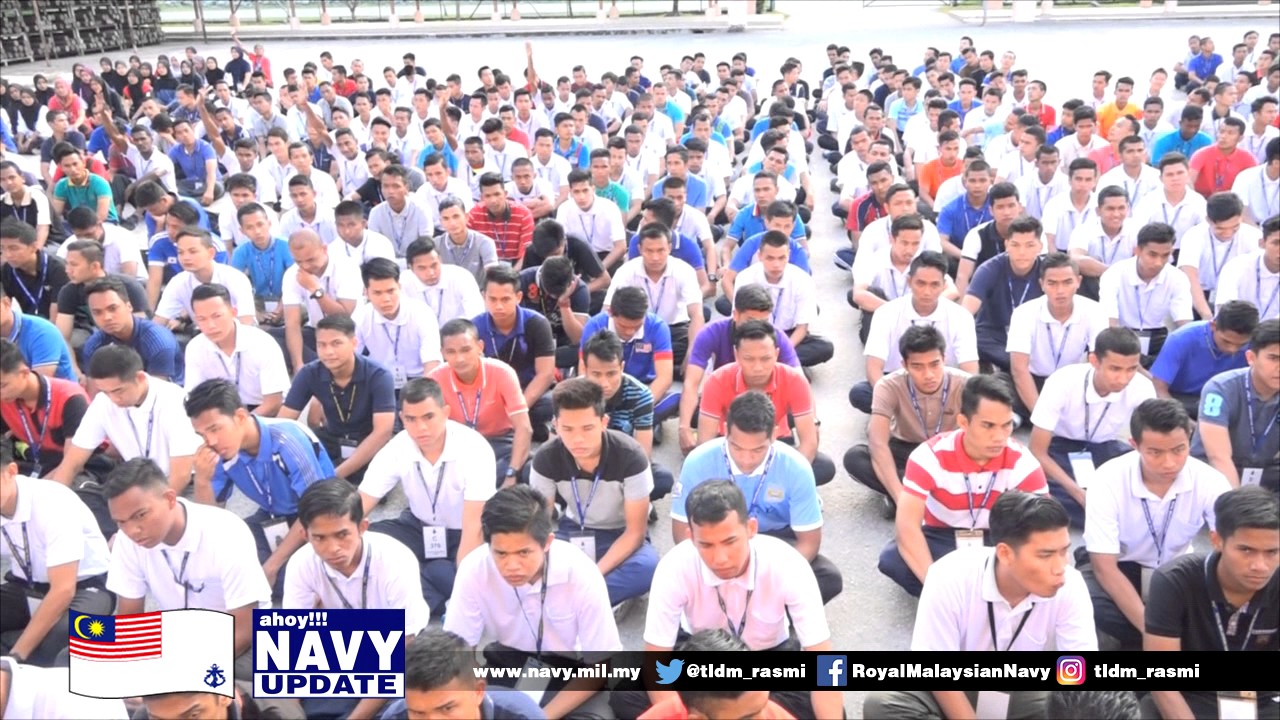 ROYAL MALAYSIAN NAVY - AHOY!!! Navy Update : Pengambilan Perajurit Muda TLDM Siri 215