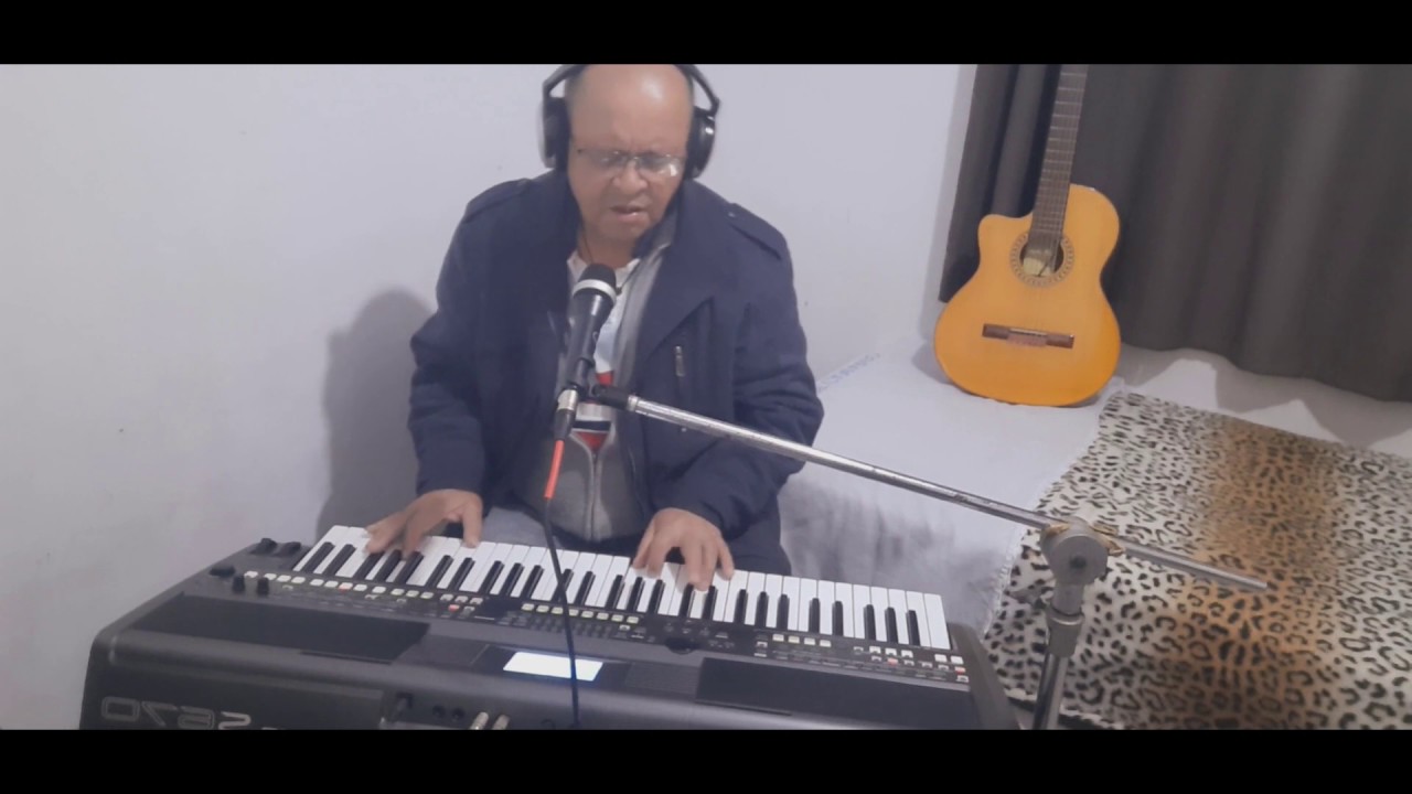 Hino 326 CCB - Sempre a Cristo Fiéis - Samuel de Camargo