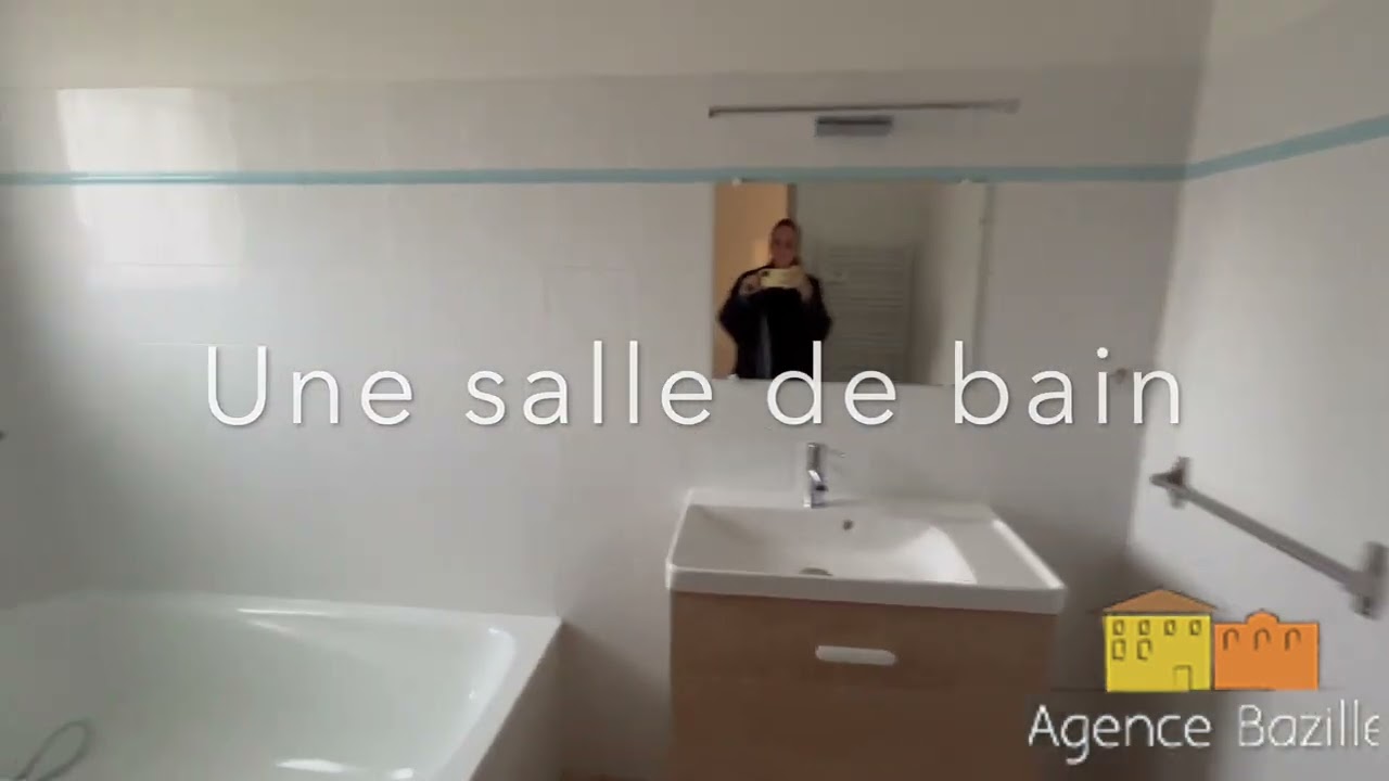 463 - VILLEVIEILLE // Villa mitoyenne T3 + bureau de plain pied de 80,46m² avec jardin