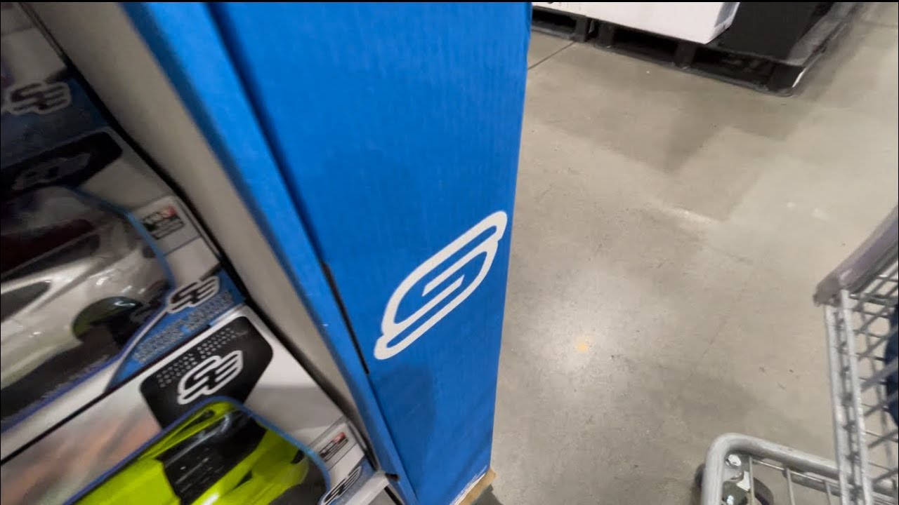 2024 - Die Cast at Costco - Maisto 1:18
