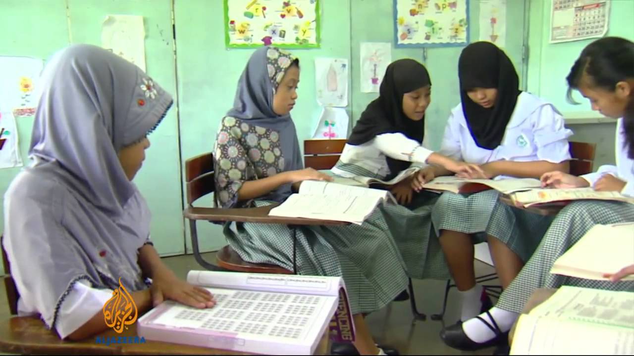 Philippine Muslims ask for education boost