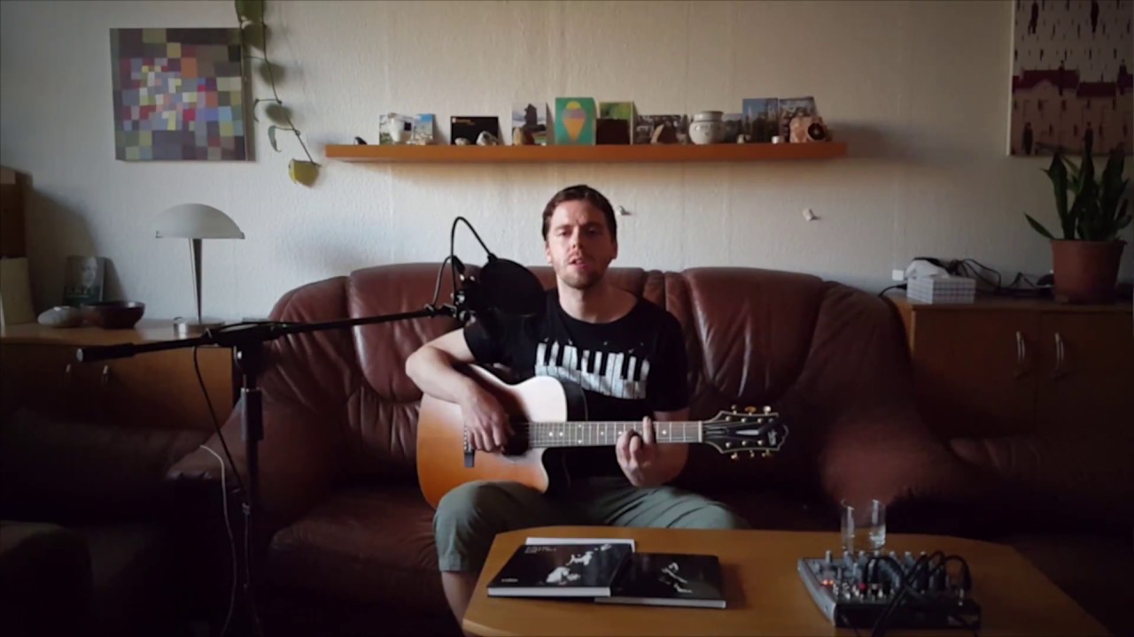 Famous Blue Raincoat - Leonard Cohen (cover)