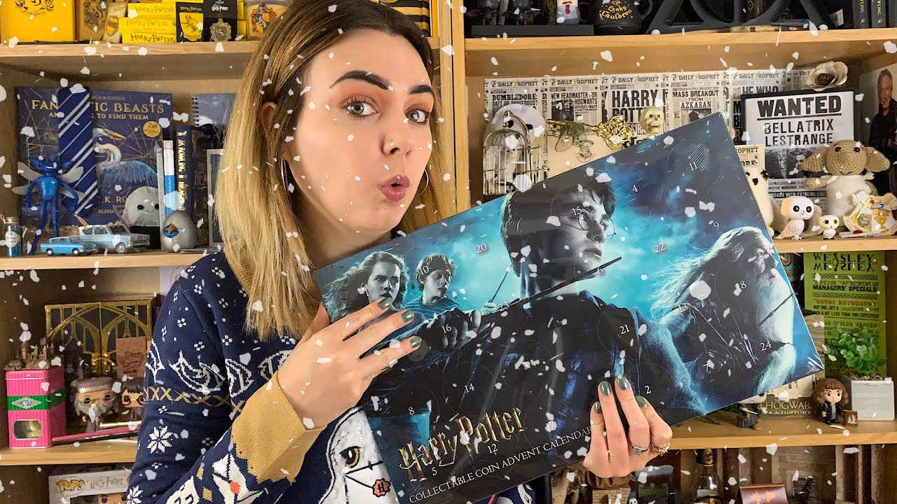 Opening the ZAVVI COLLECTABLE COIN HARRY POTTER Advent Calendar