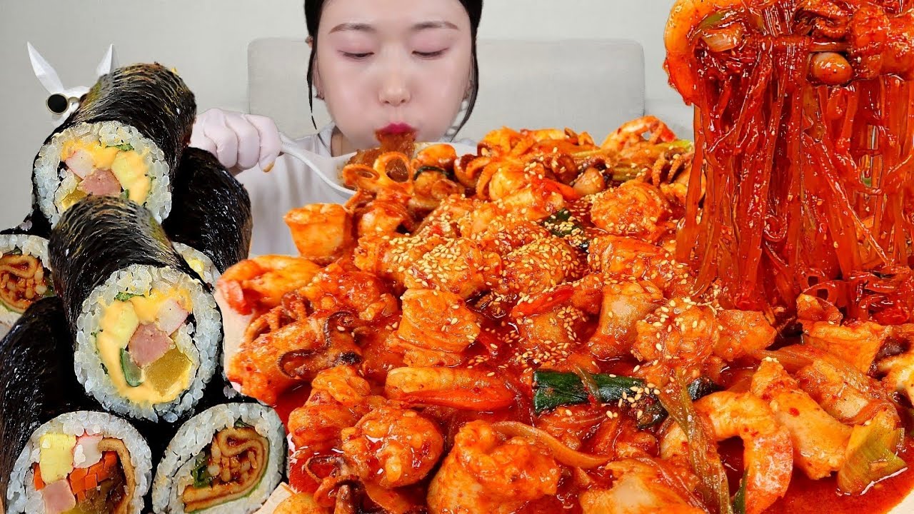 ASMR 당면까지 완벽한 쭈꾸미 대창 새우 쭈대새!! 김밥은 덤이죠😁 리얼먹방 :) Stir-fried spicy seafood , rice roll MUKBANG