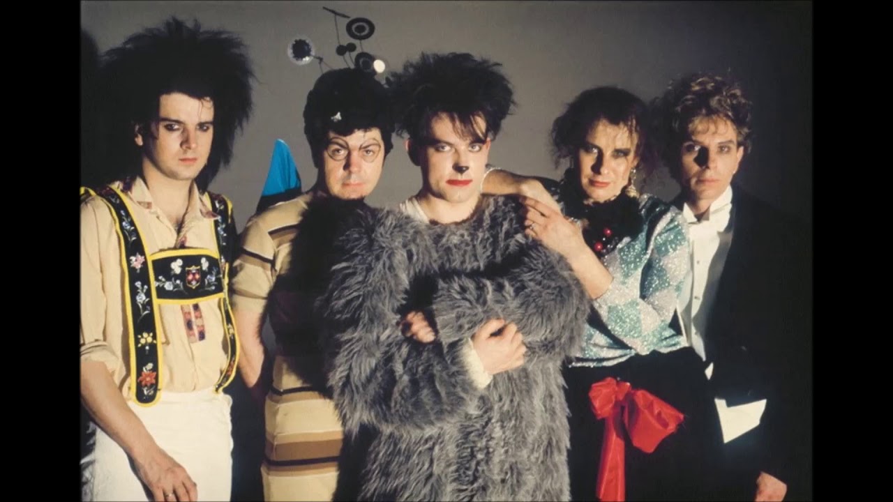 The Cure - Why Can't I Be You? (Lovecats Remix)
