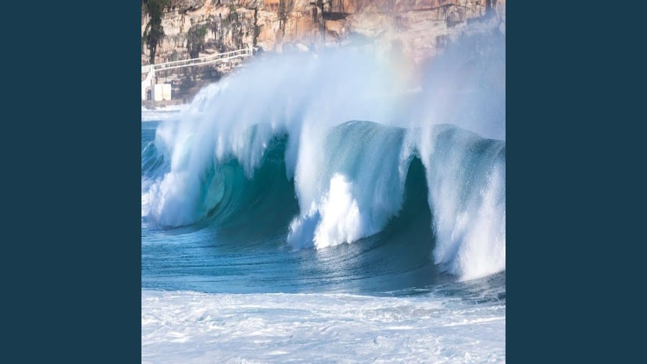 Beach Waves and Soothing Brown Noise