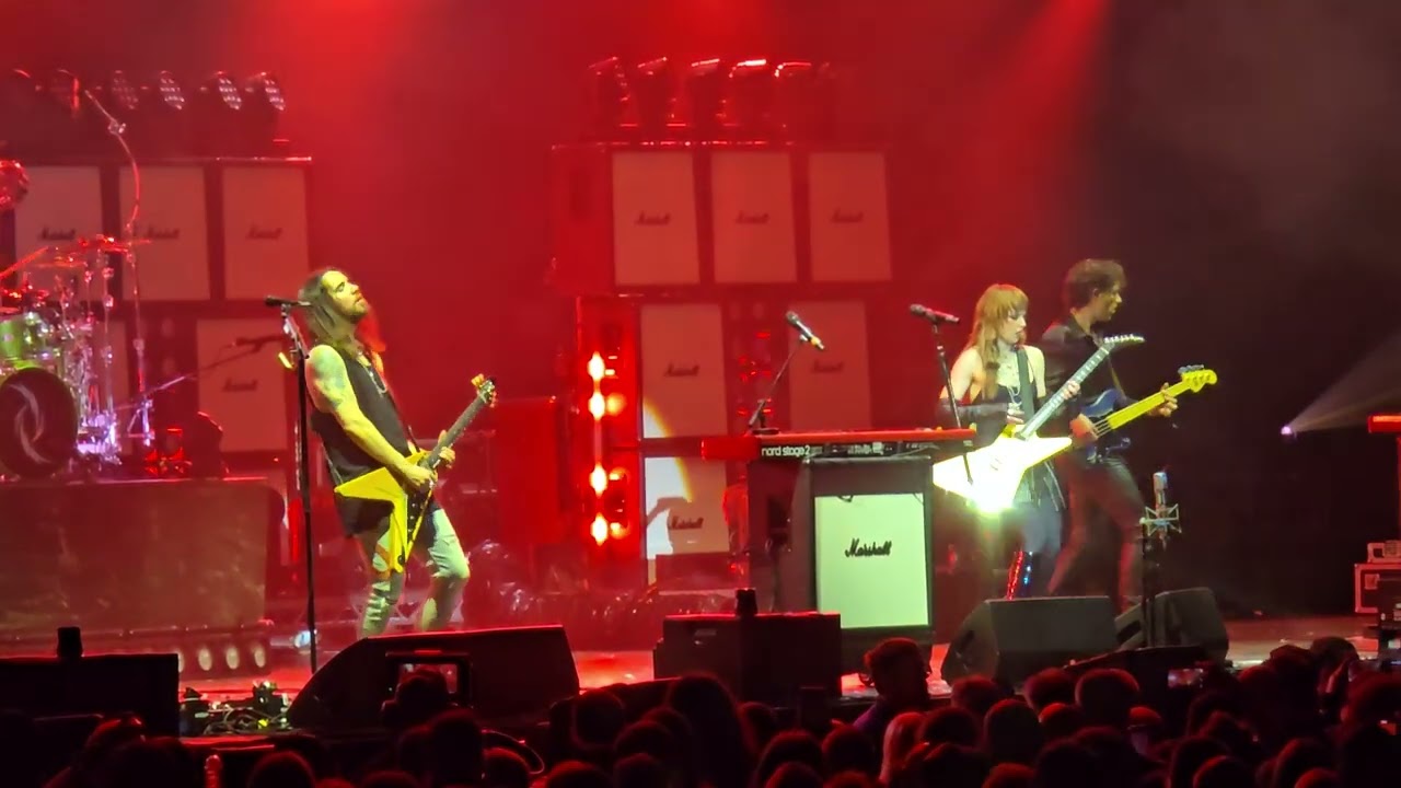 Halestorm 