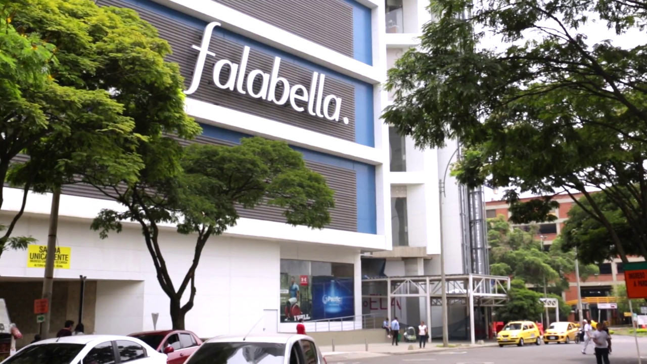 Centro comercial Pacific Mall en el norte de Cali, Colombia