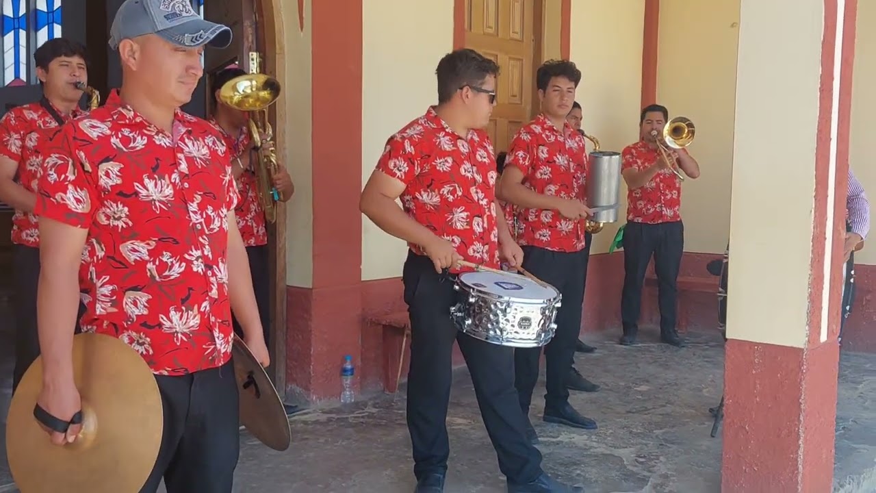 PISA DIABLOS MARINERA.. BANDA DE MUSICOS SAN NICOLAS DE LUCHITO ZUMAETA..