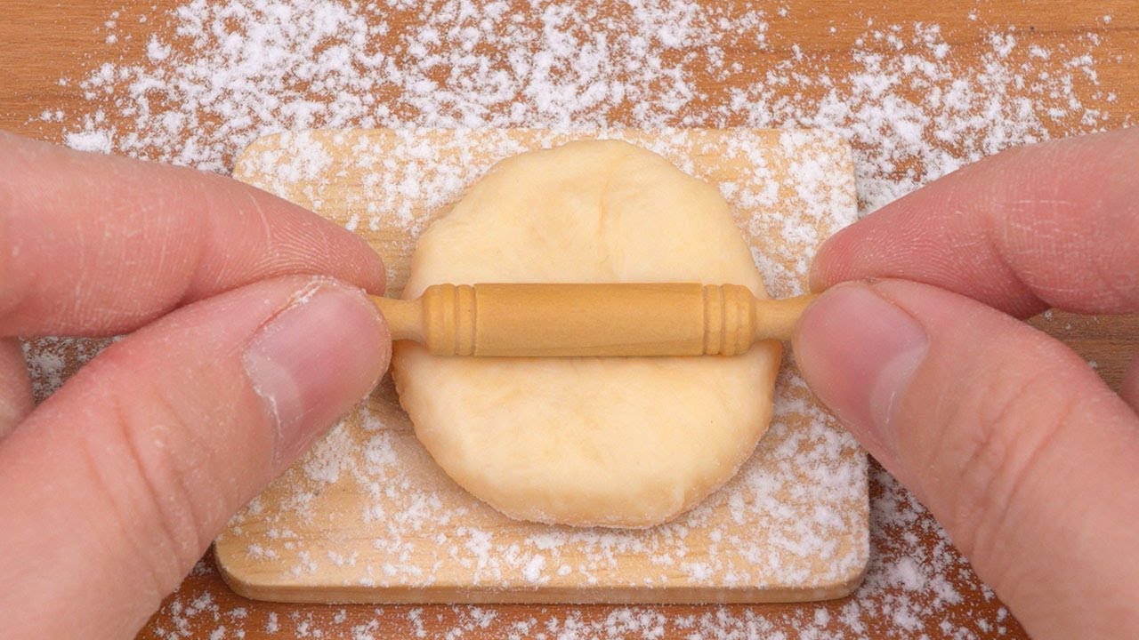 Delicious Miniature Chicken Burger Recipe | Miniature Cooking Food by Tiny Cakes