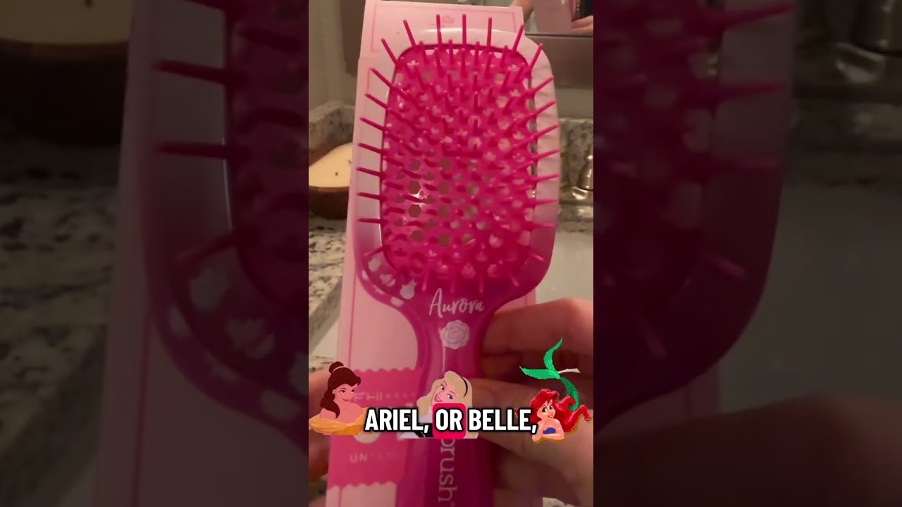 The perfect gift for every little (or grown-up) princess 💕 This Disney Princess Unbrush makes