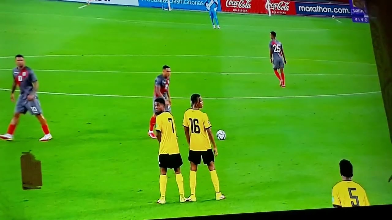 gol de Luis Iberico contra Jamaica | Per&uacute; 1 vs Jamaica 0