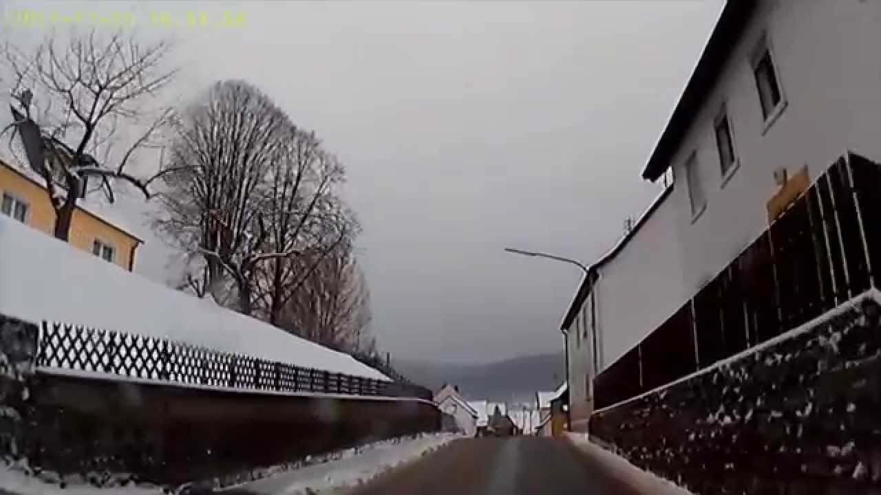 D: Zeegendorf. Gemeinde Strullendorf. Landkreis Bamberg. Ortsdurchfahrt. Dezember 2014