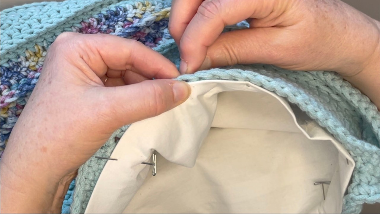 How to Add a Fabric Lining to a Crochet Tote Bag | Canyon Sunrise Tote – Part 3 tote Liner Tutorial