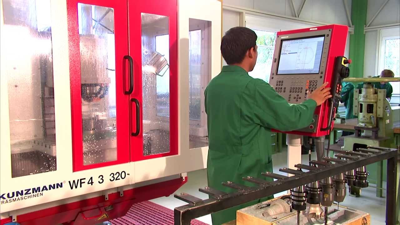 Ausbildung bei der Zollner Elektronik AG