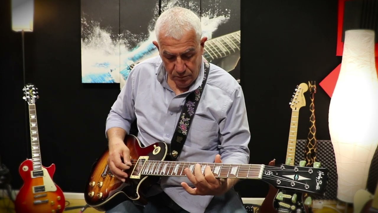 BROTHERS IN ARMS (Dire Straits ©1985) - short Guitar cover by GIGI (Allievo Studio98)