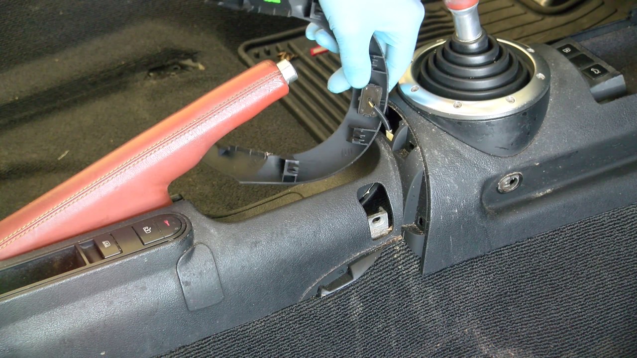 Audi TT Interior Teardown