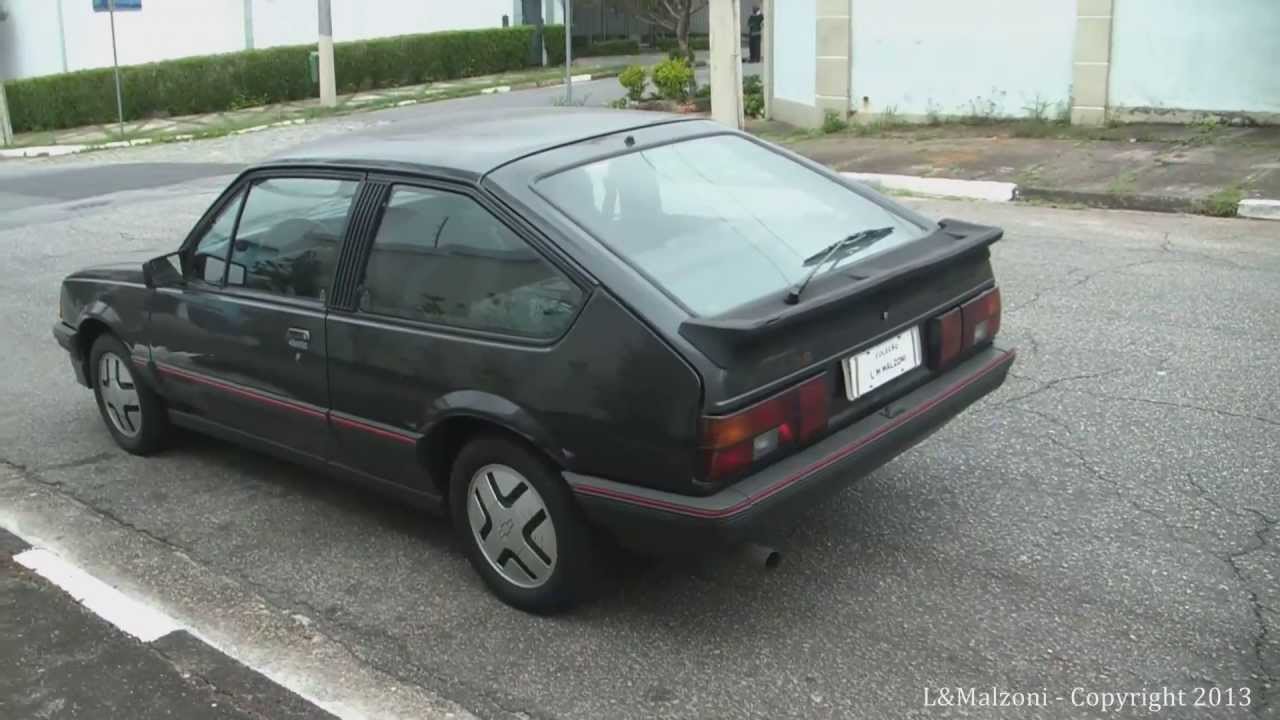 Vídeo do Monza S/R 2.0S 1988 preto granito em 08.10.2013
