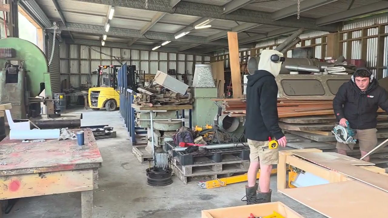 Packaging a brand new Minimax for the US market