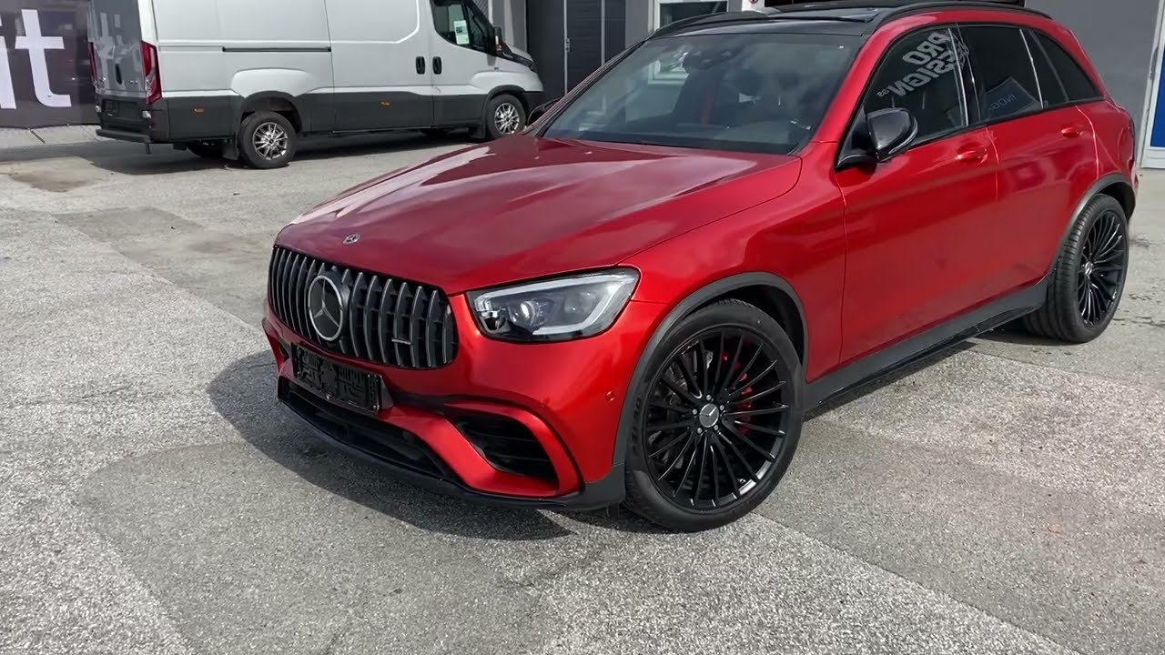 Mercedes GLC AMG 63s indpakket i bilfolien PWF Ruby Red