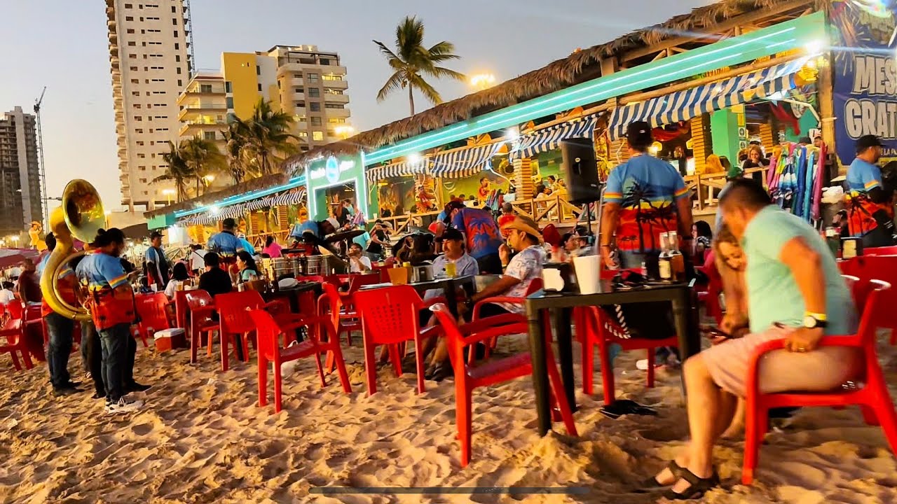 CARNAVAL DE MAZATLÁN 2026 😱🔥 Así se encuentran las playas y el malecón este quinto día lunes
