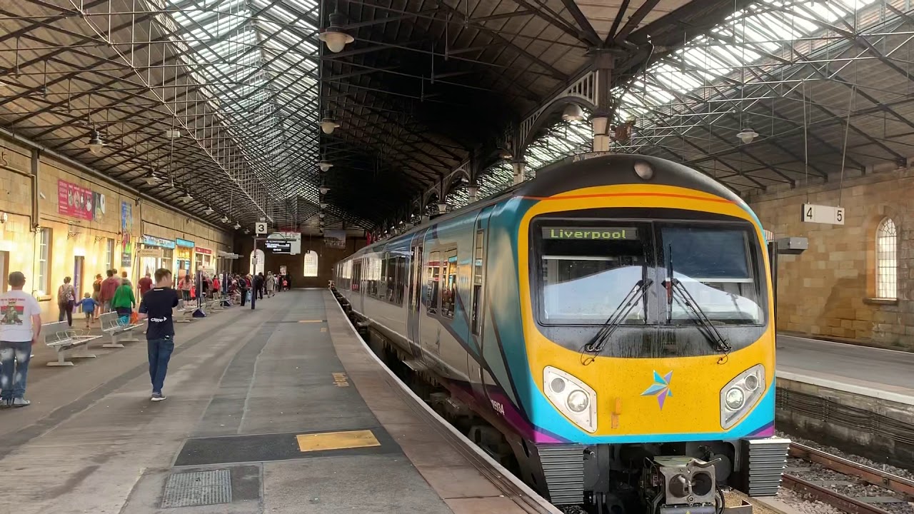 TransPennine Express Class 185 at Scarborough train station
