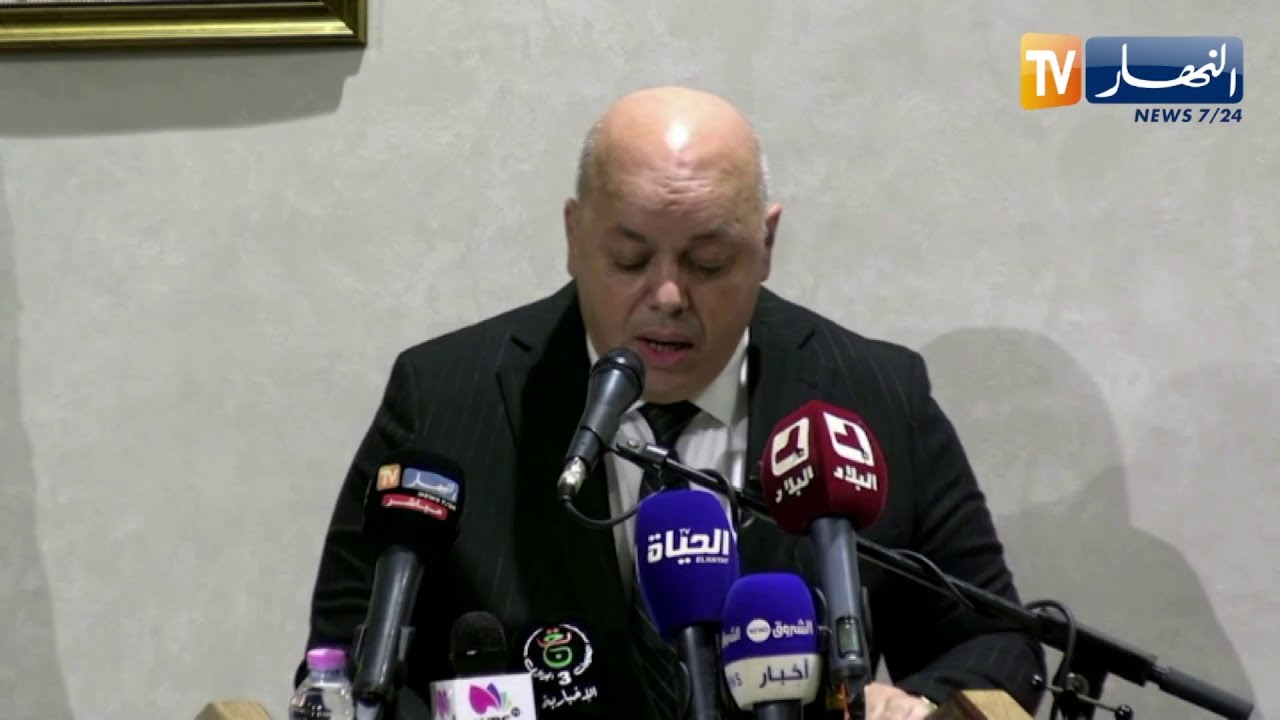 وزير المجاهدين يشرف على مراسم إحياء الذكرى الـ 69 لإندلاع الثورة