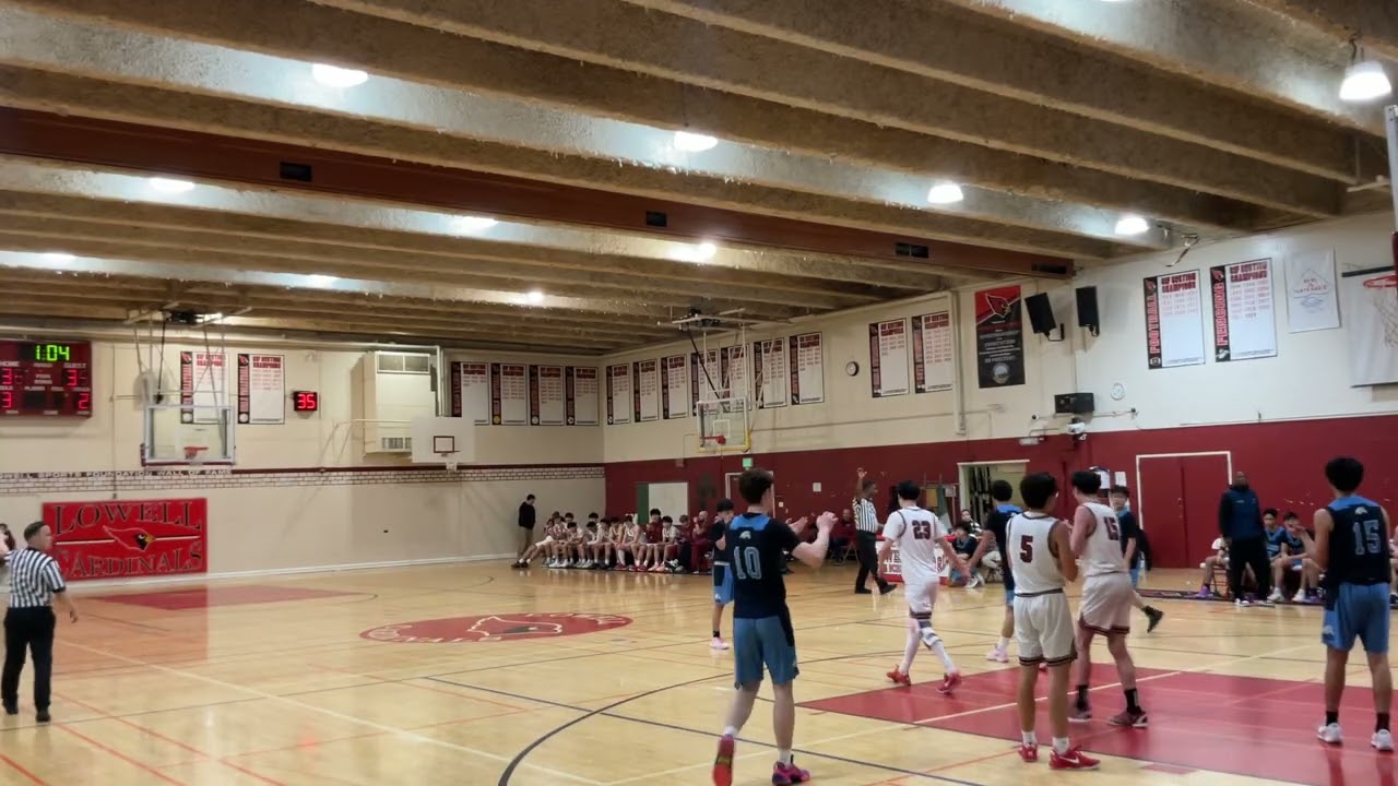 Wallenberg Bulldogs Varsity vs. Lowell Cardinal 2nd Half 2/7/2025