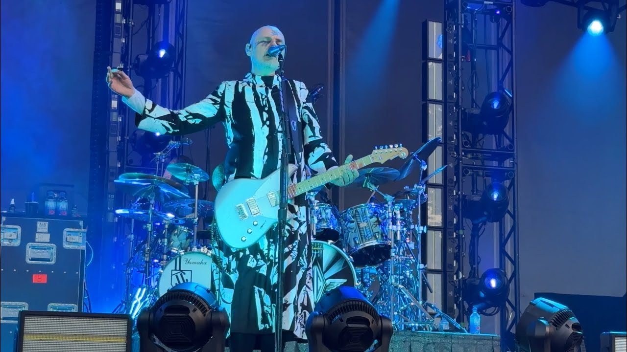 The Smashing Pumpkins - Bullet with Butterfly Wings - (Live Berlin 2024) 4K