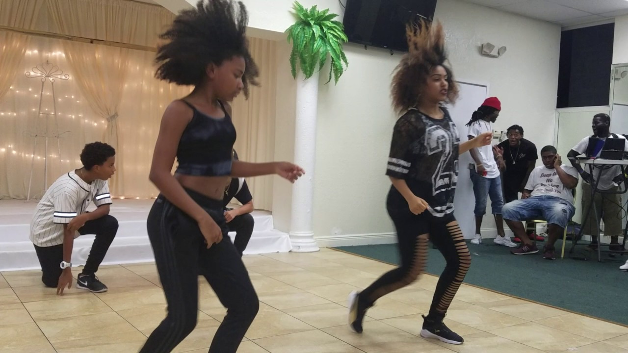 @analisseworld @justmaiko @rafirod_ @Katttrod_ #YL Winners of The Royal Rumble Dance Battle 2016