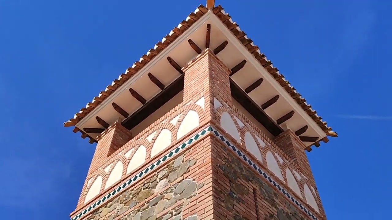 Torre del Viol&iacute;n y vistas Panor&aacute;micas de Total&aacute;n. M&aacute;laga.
