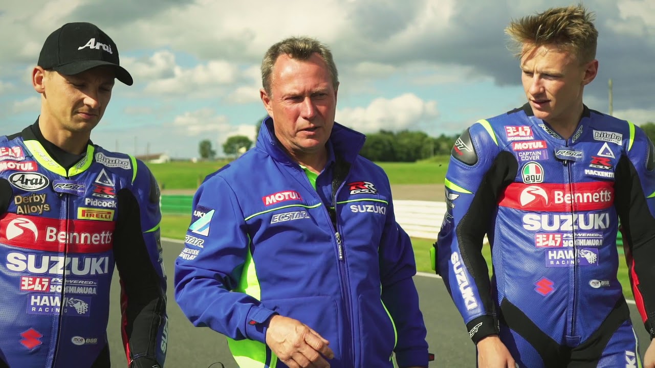 Taylor Mackenzie vs Richard Cooper on new GSX-R125 and GSX-S125