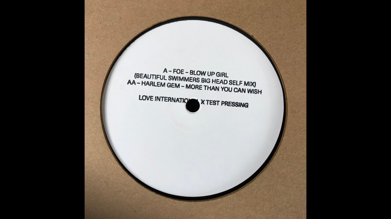 FOE - ARE U DA BOMB BLOW UP GIRL (BEAUTIFUL SWIMMERS BIG HEAD SELF MIX)