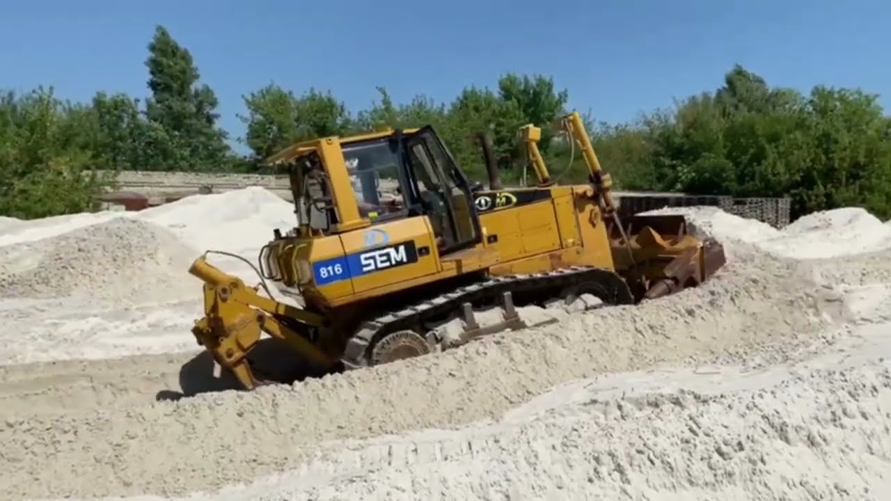 Working Caterpillar Bulldozer SEM 816 | Heavy Machines USA