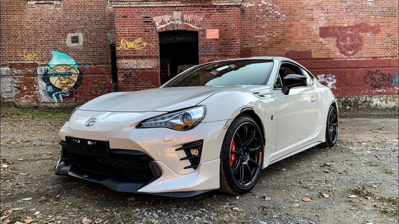 SUBARU BRZ   ХОРОШАЯ ЗАГОТОВКА