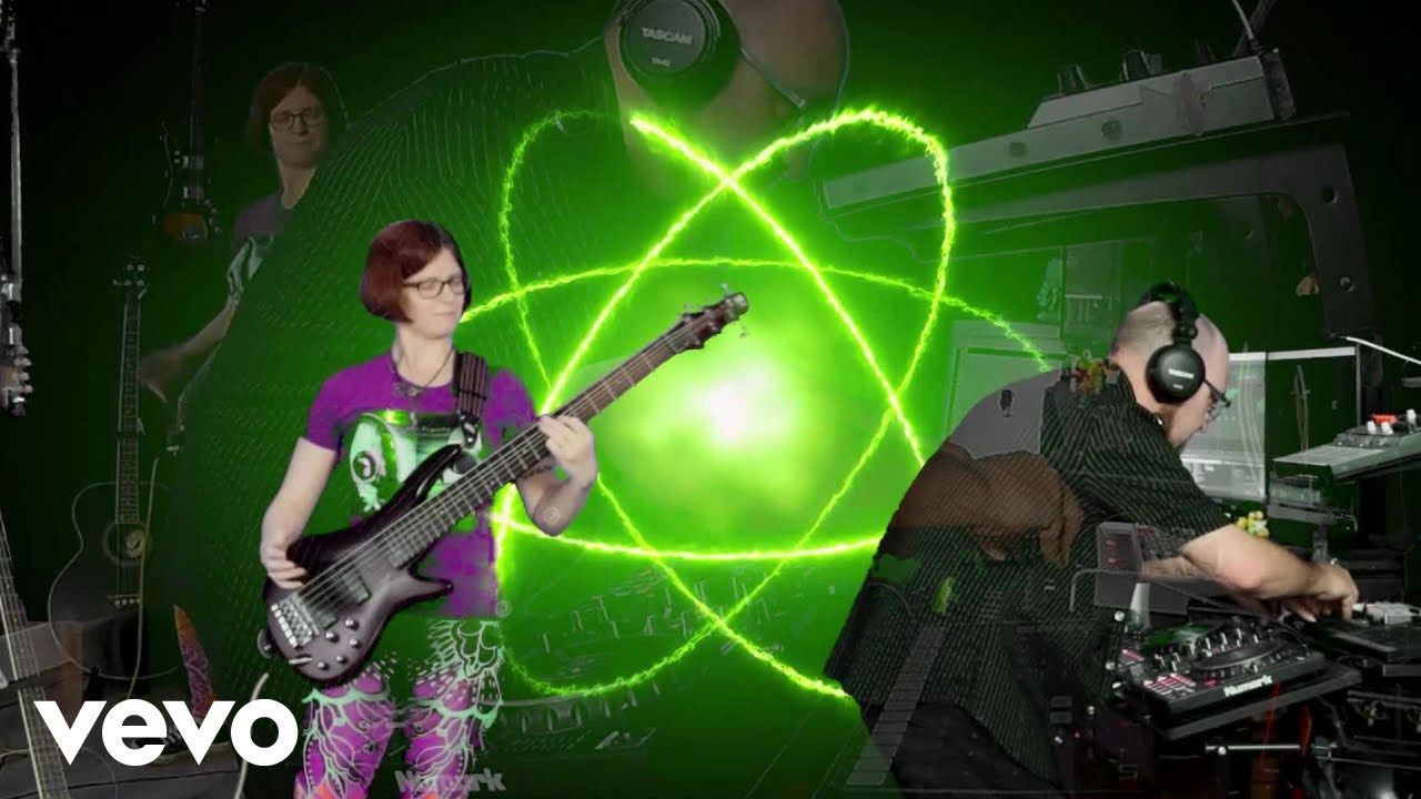 Alien Life Frequency - The Glueball (Official Music Video)