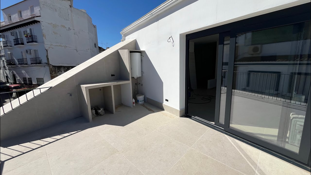 FOR RENT/TE HUUR Penthouse 0034-669997655